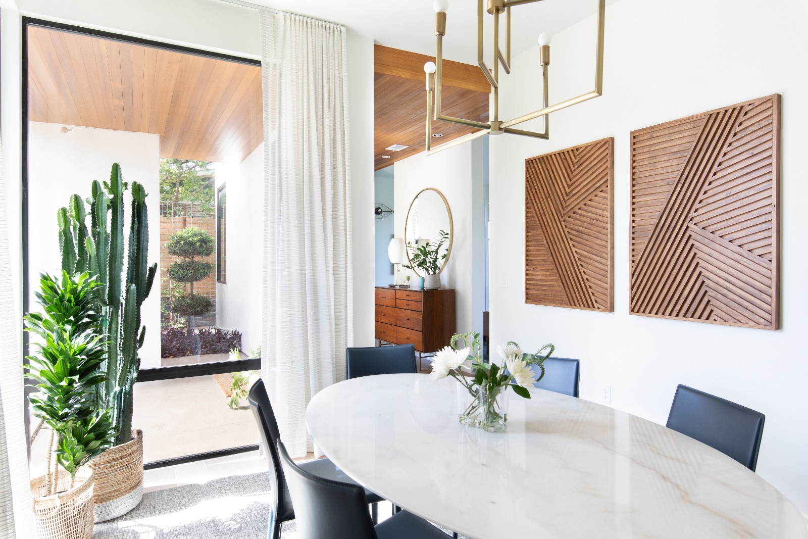 Modern New-Construction in Travis Heights